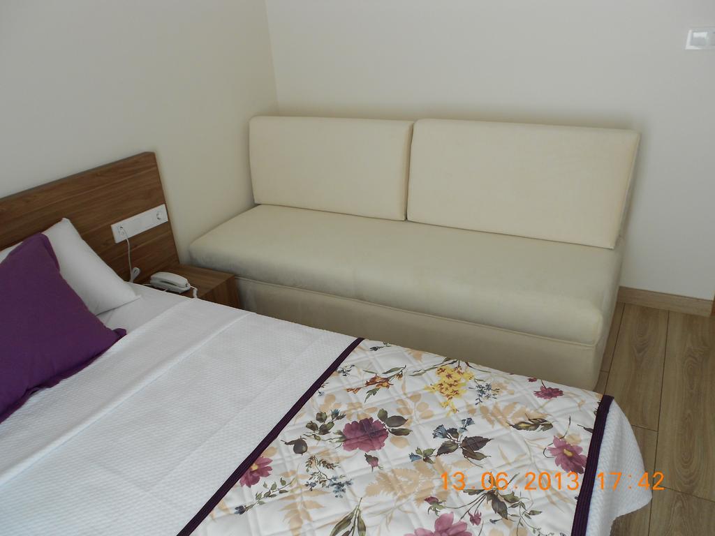 Marina Hotel Tasucu Екстериор снимка