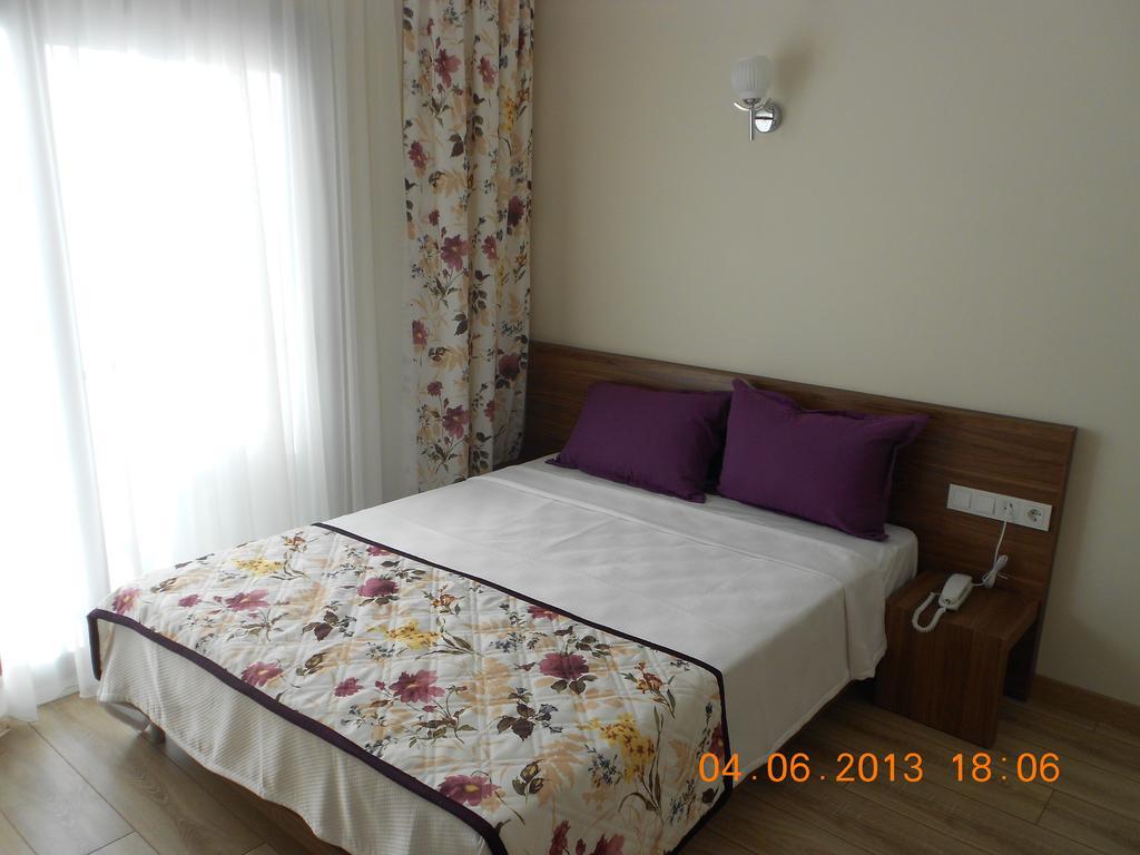 Marina Hotel Tasucu Стая снимка